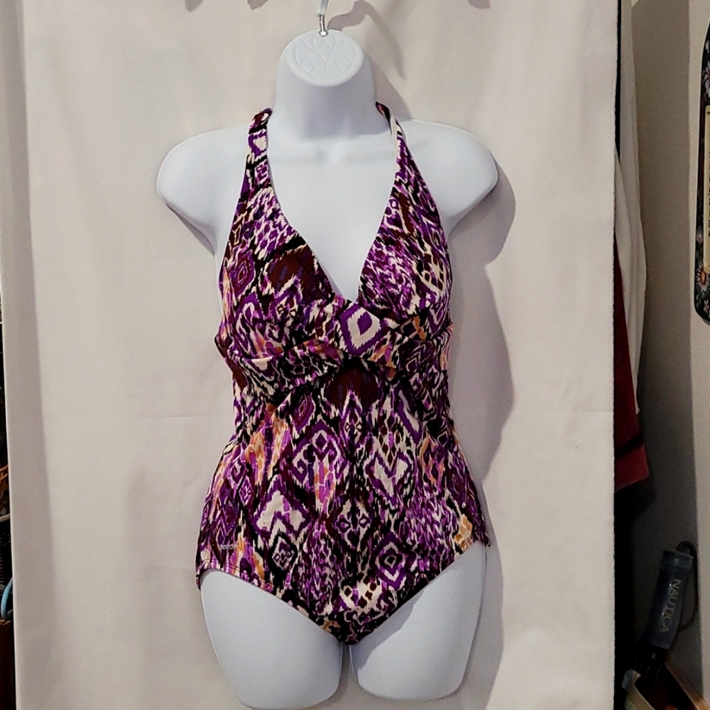 Women's size 14 Speedo bathing suit